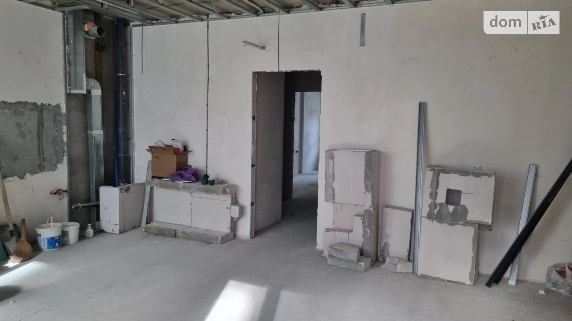 Продається 2-кімнатна квартира 94.6 кв. м у Лиманці, вул. Спортивна, 3/2 корпус 4 - фото 2