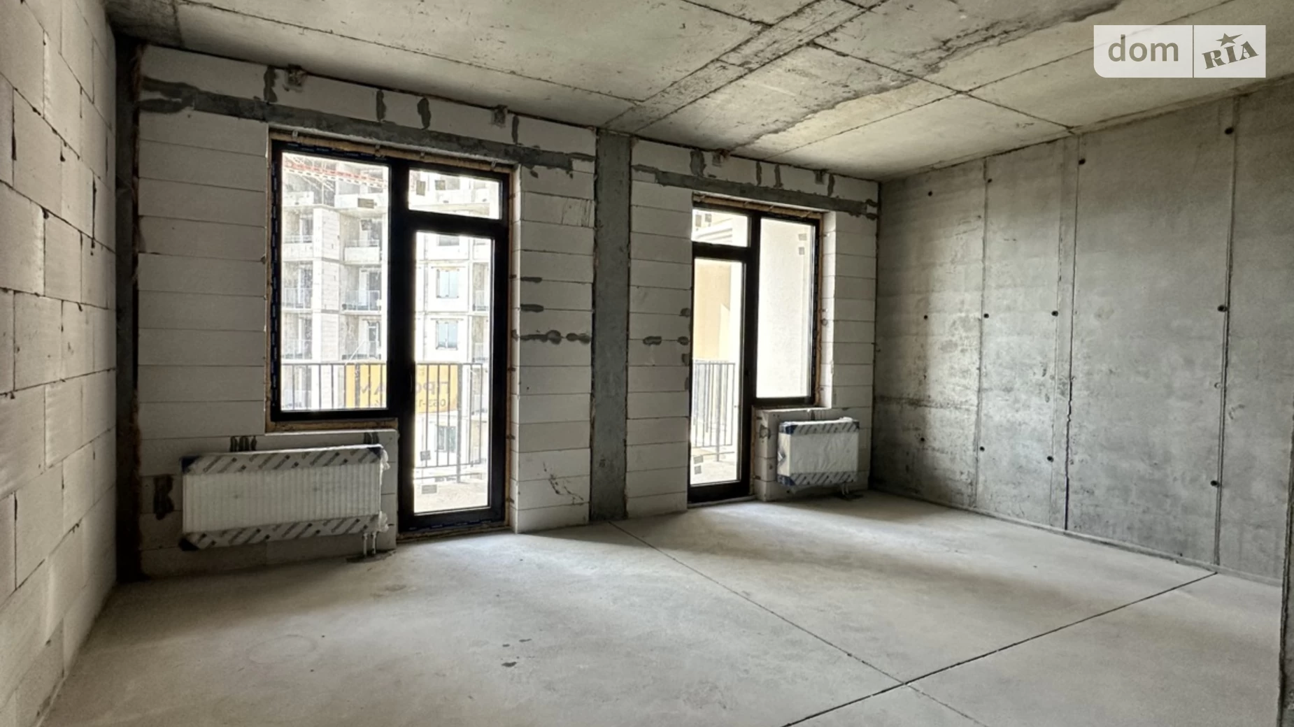 Продается 1-комнатная квартира 52 кв. м в Одессе, ул. Дача Ковалевского, 5 - фото 2
