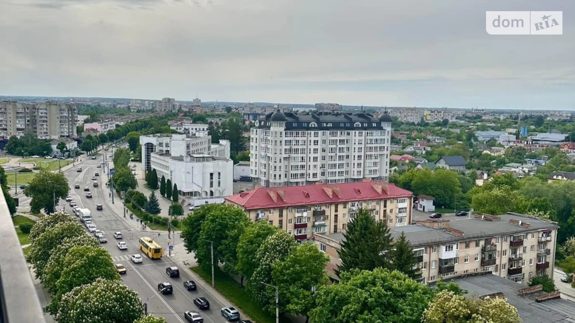 2-комнатная квартира 68.7 кв. м в Луцке, ул. Ровенская, 4 - фото 2