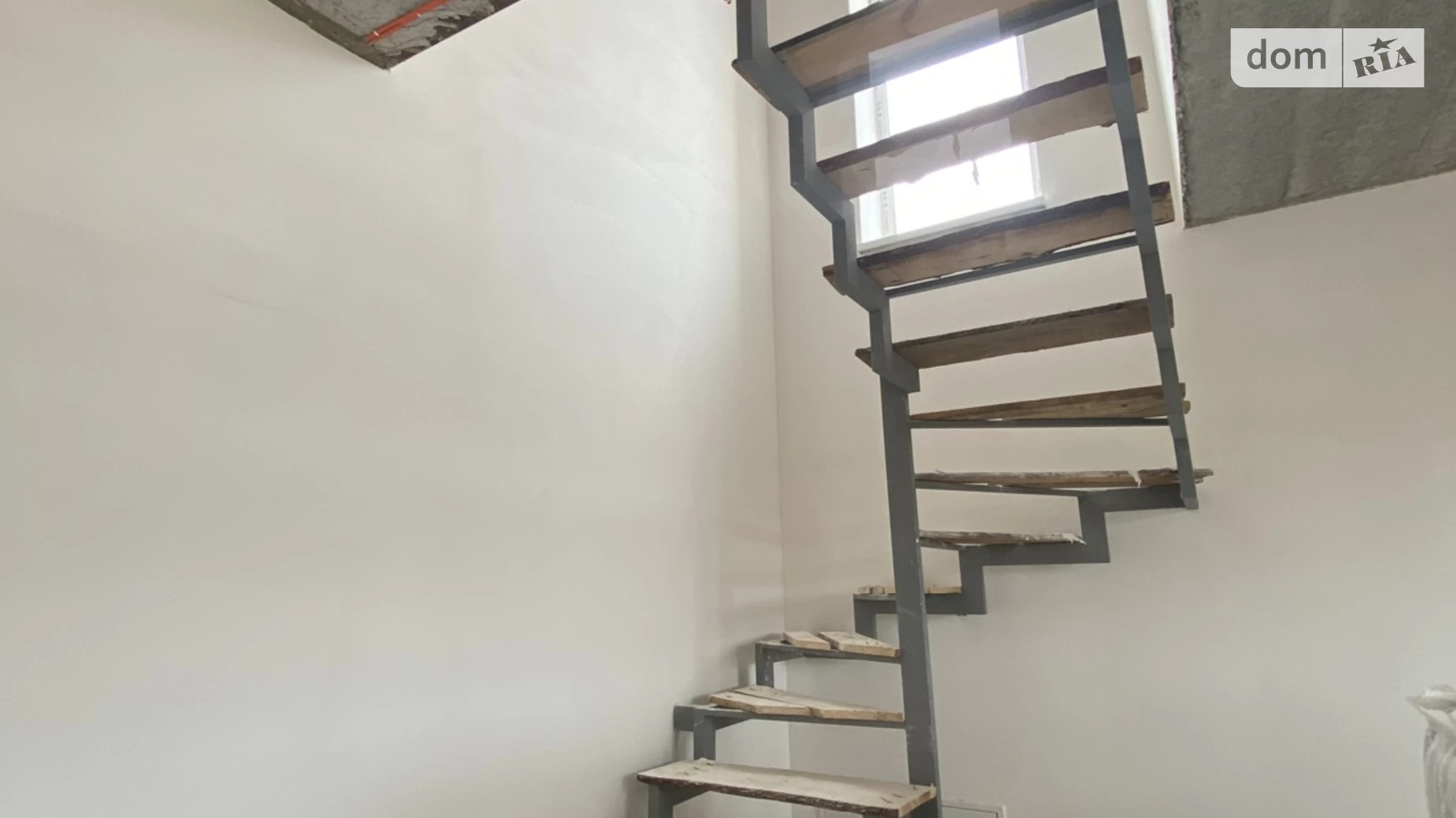 Продається частина будинку 90 кв. м з ділянкою, цена: 77000 $ - фото 4