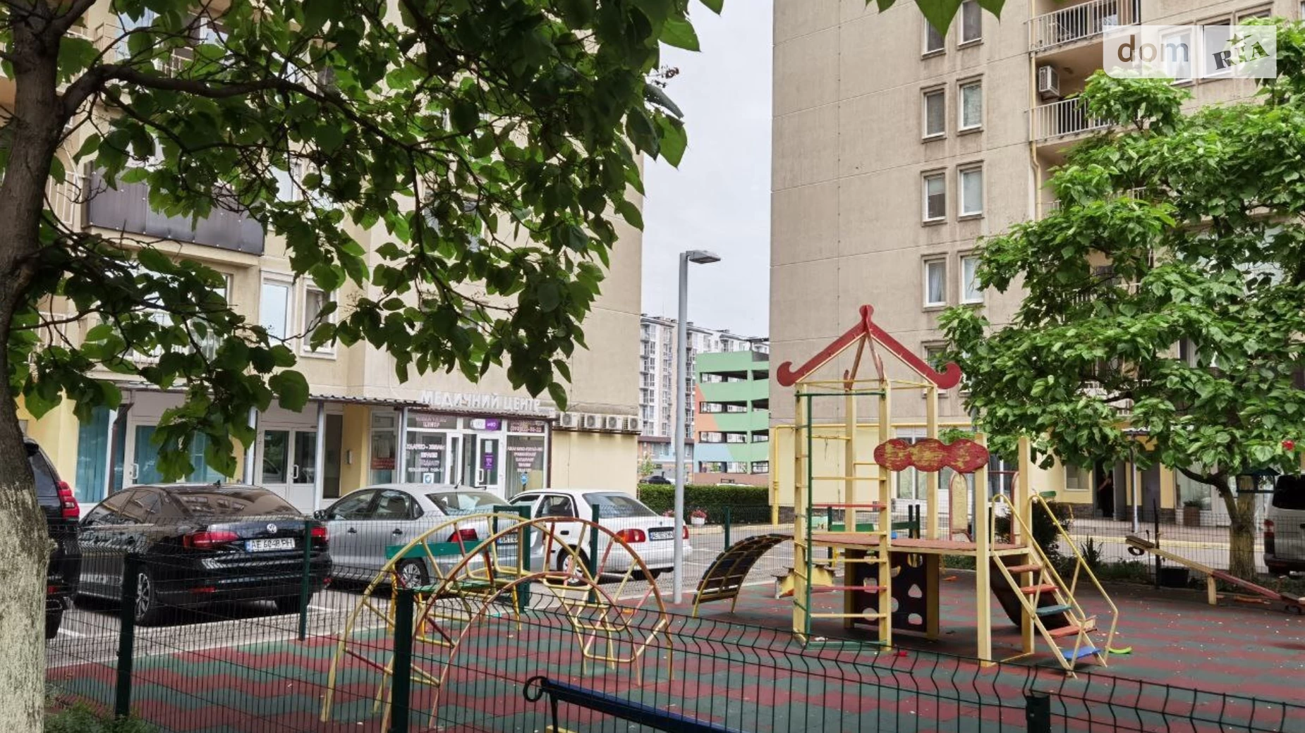 Продается 3-комнатная квартира 105 кв. м в Слобожанском, ул. Слобожанская(8-го Марта), 9Б - фото 2
