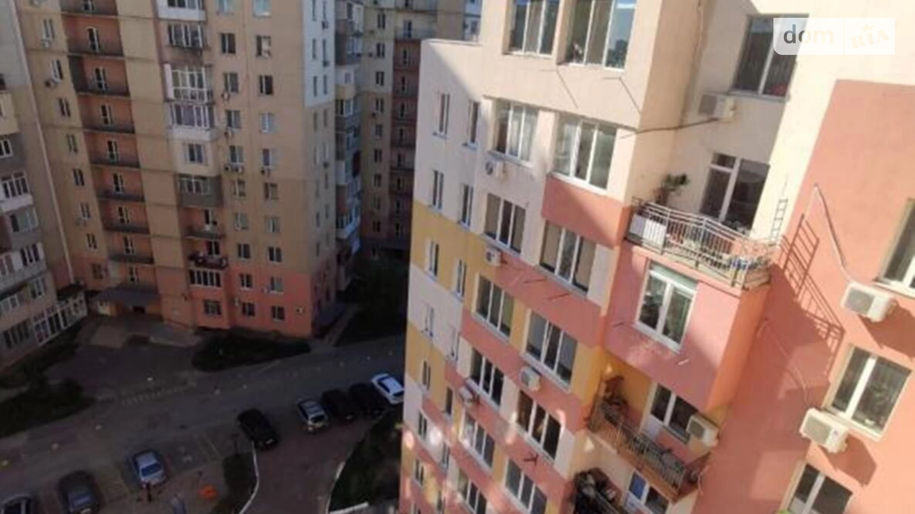 Продается 1-комнатная квартира 36 кв. м в Одессе, ул. Михаила Грушевского, 39/1 корпус 2 - фото 2