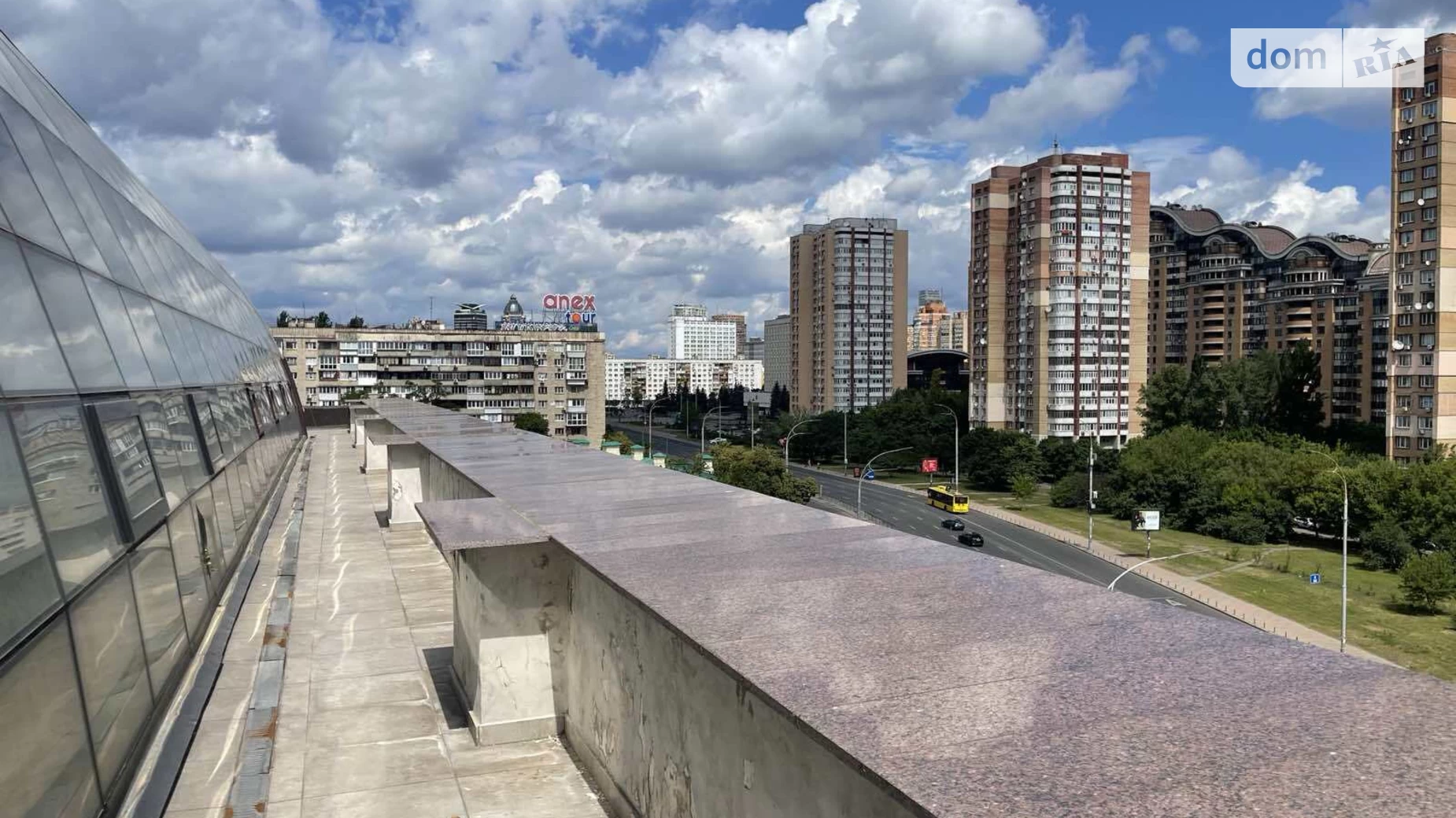 Здається в оренду офіс 402 кв. м в бізнес-центрі, цена: 6030 $ - фото 2