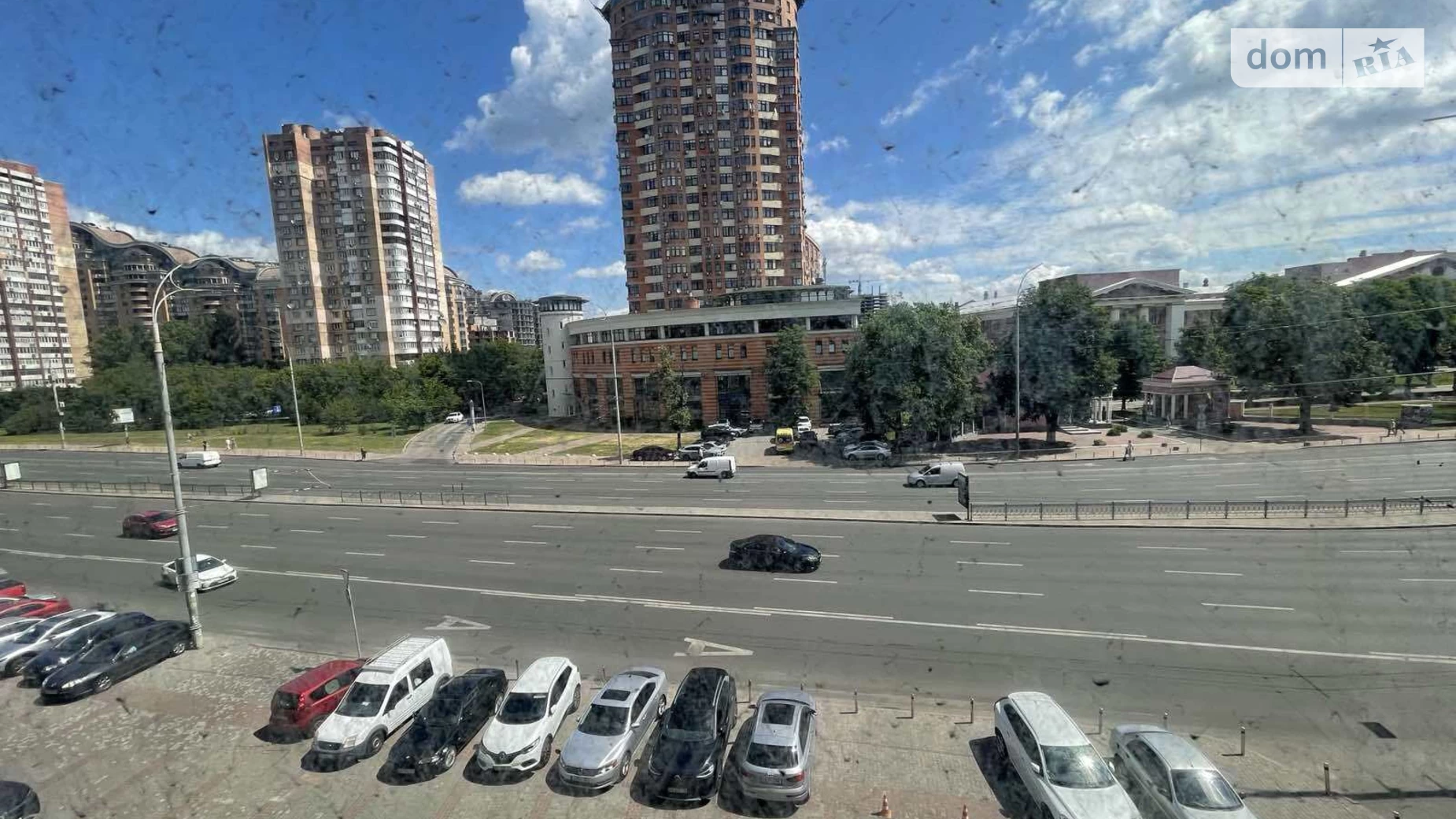 Здається в оренду офіс 649.6 кв. м в бізнес-центрі, цена: 9744 $ - фото 2
