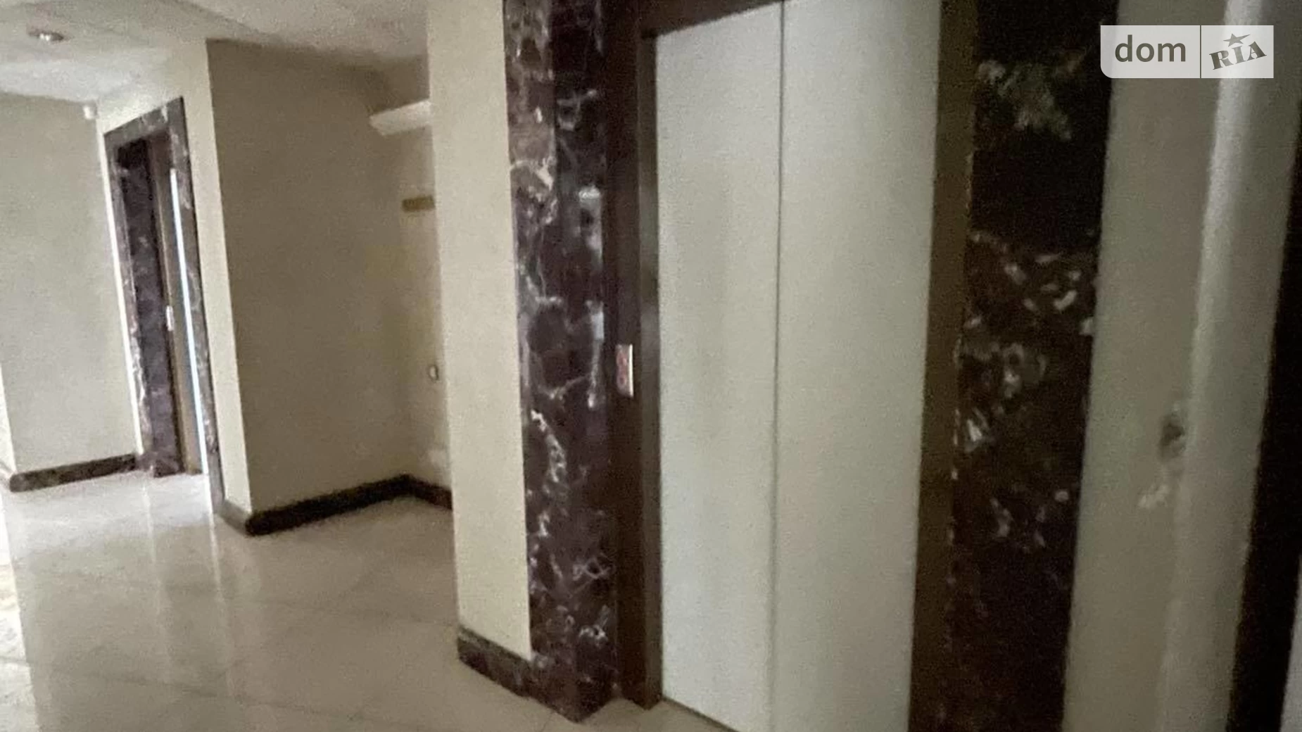 Здається в оренду офіс 670 кв. м в бізнес-центрі, цена: 10050 $ - фото 2