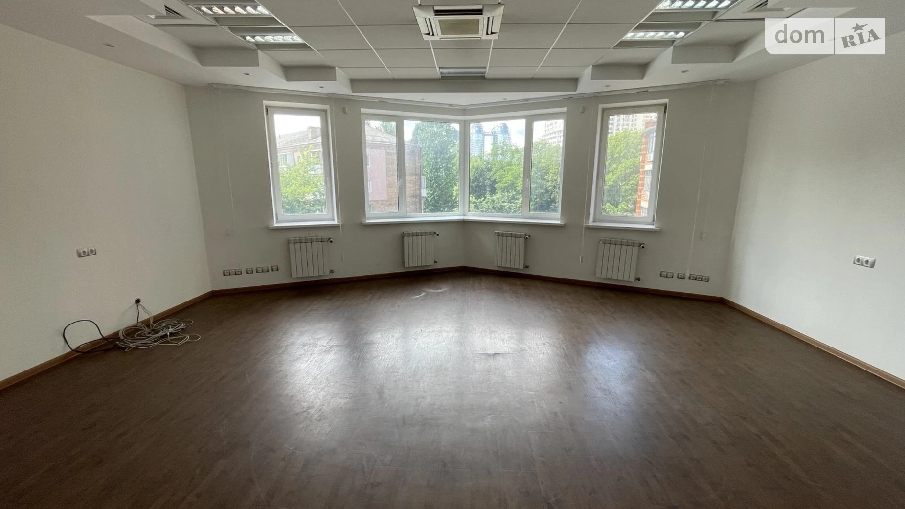 Здається в оренду офіс 670 кв. м в бізнес-центрі, цена: 10050 $ - фото 5