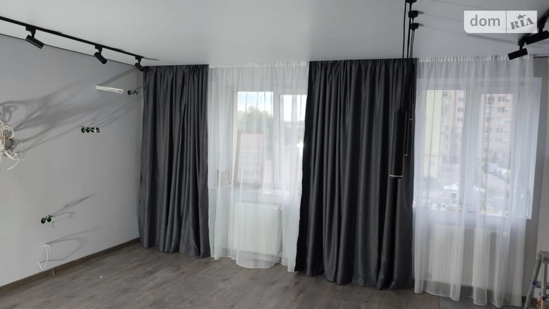 Продается 2-комнатная квартира 60 кв. м в Ивано-Франковске, цена: 72000 $ - фото 2