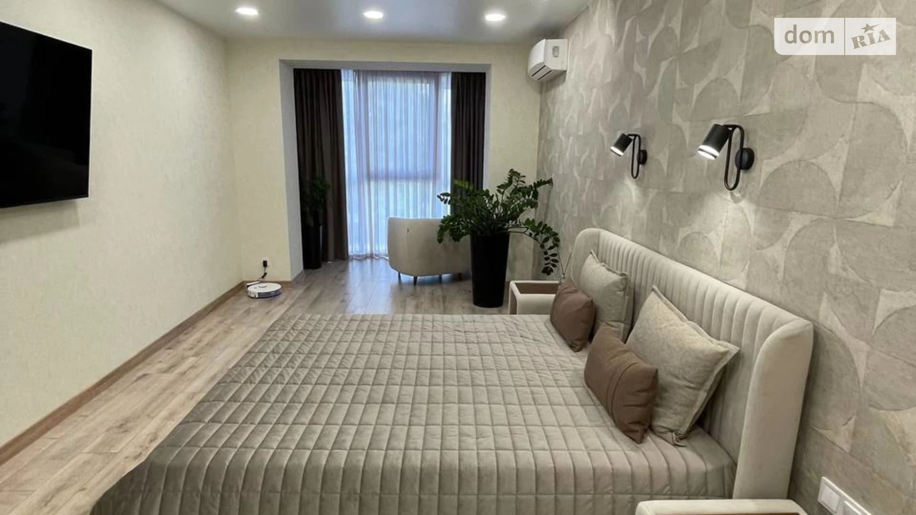 Продается 1-комнатная квартира 55.7 кв. м в Кременчуге, ул. Троицкая, 74 - фото 2