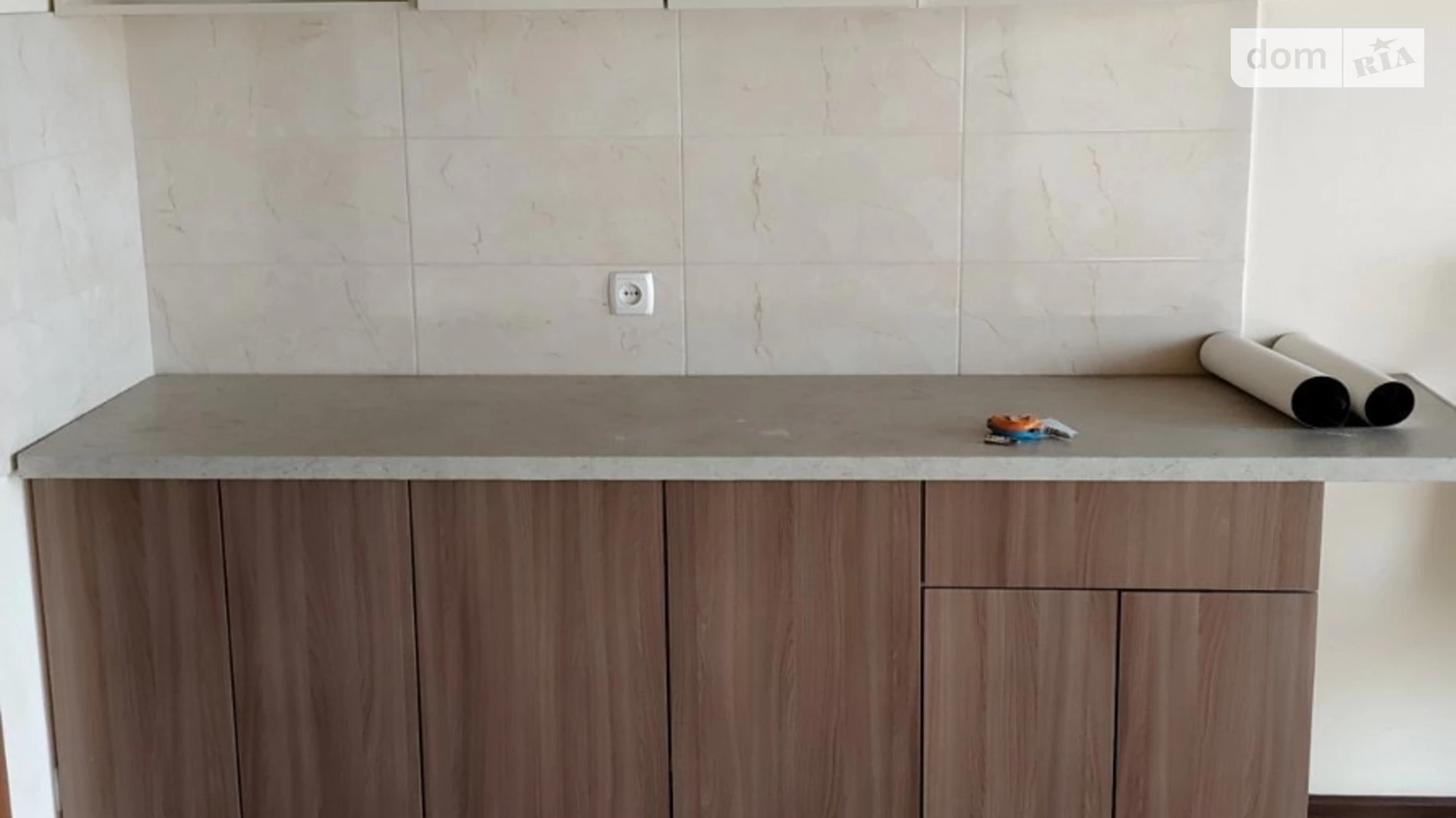 Продается отдельно стоящий гараж универсальный на 97 кв. м, цена: 22000 $ - фото 5