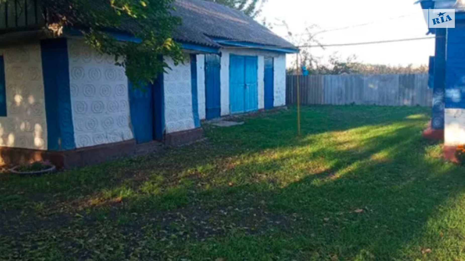 Продается одноэтажный дом 46 кв. м с бассейном, цена: 2300 $ - фото 4