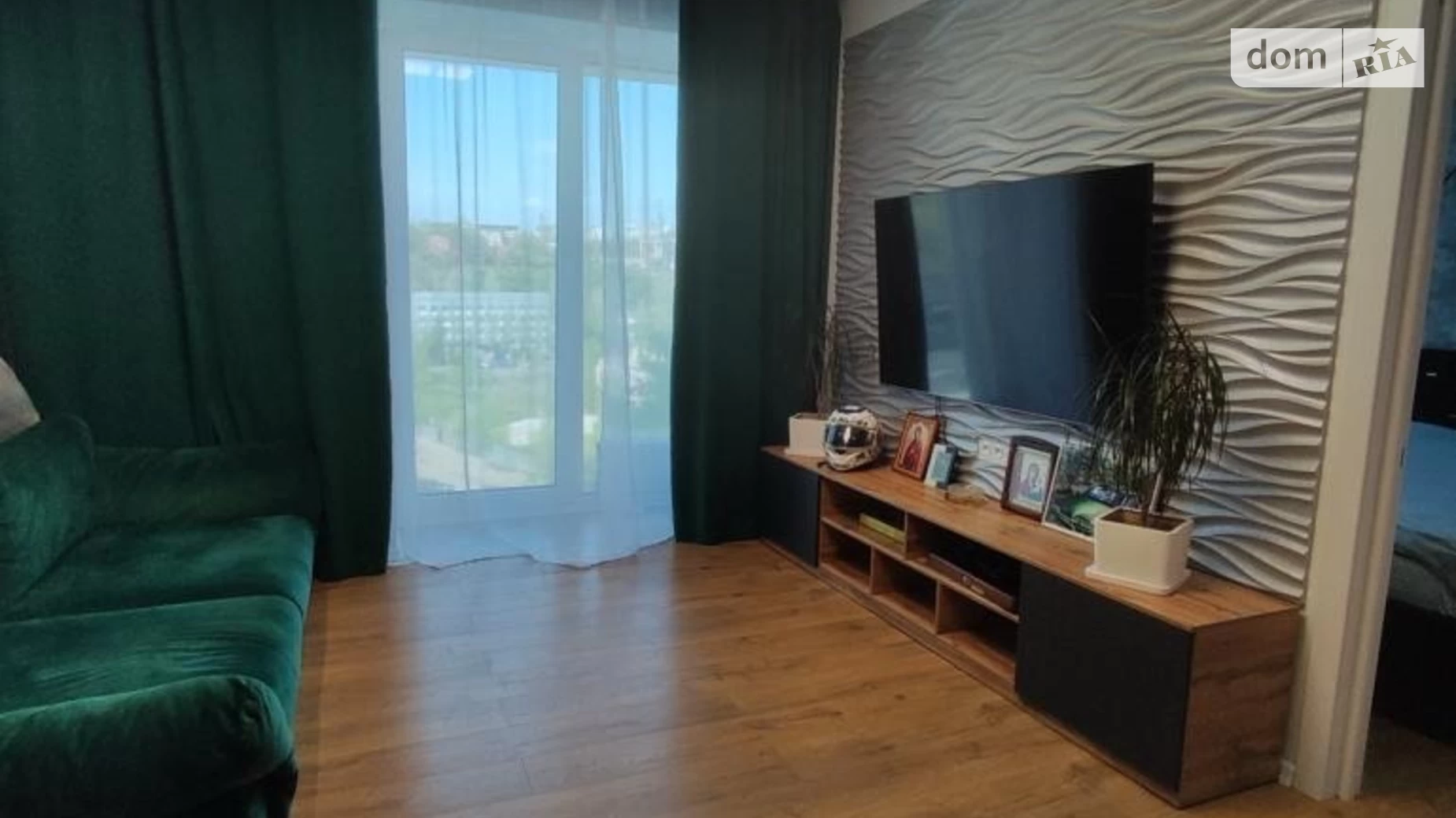 Продается 3-комнатная квартира 75 кв. м в Днепре, ул. Набережная Победы - фото 3