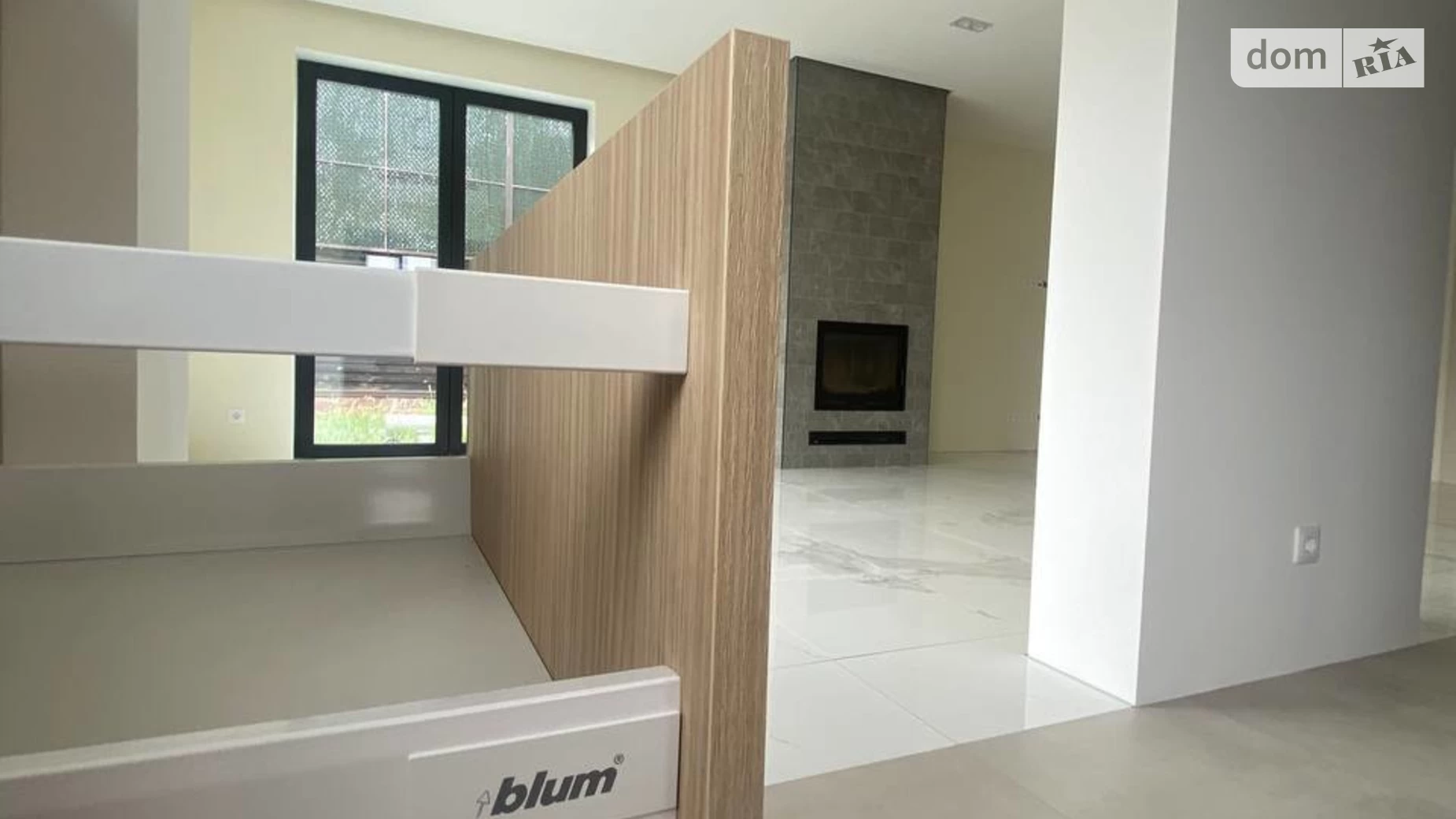 Продается дом на 3 этажа 150 кв. м с балконом, цена: 139000 $ - фото 2