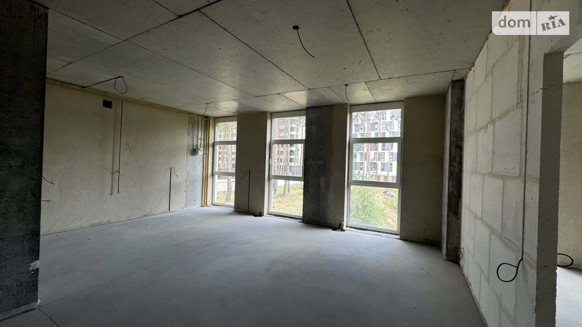 Продается 2-комнатная квартира 67 кв. м в Гостомеле, ул. Охотничья, 3 - фото 4