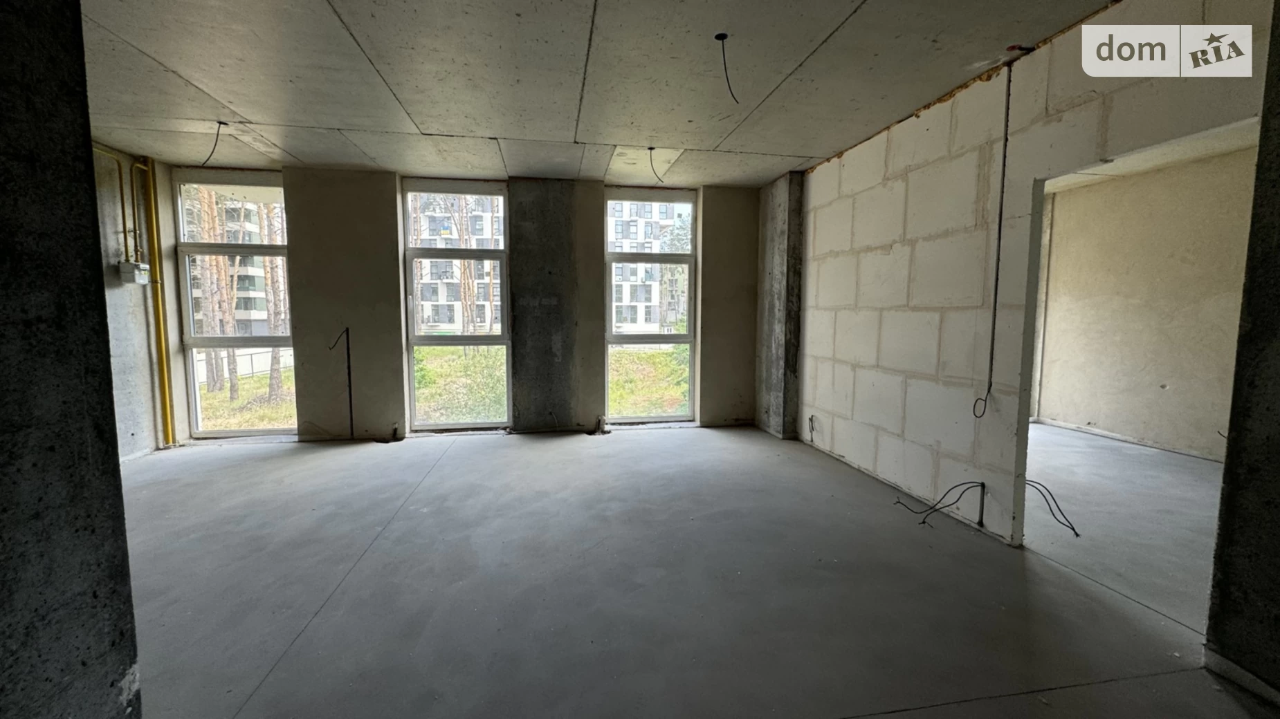 Продается 2-комнатная квартира 67 кв. м в Гостомеле, ул. Охотничья, 3 - фото 5