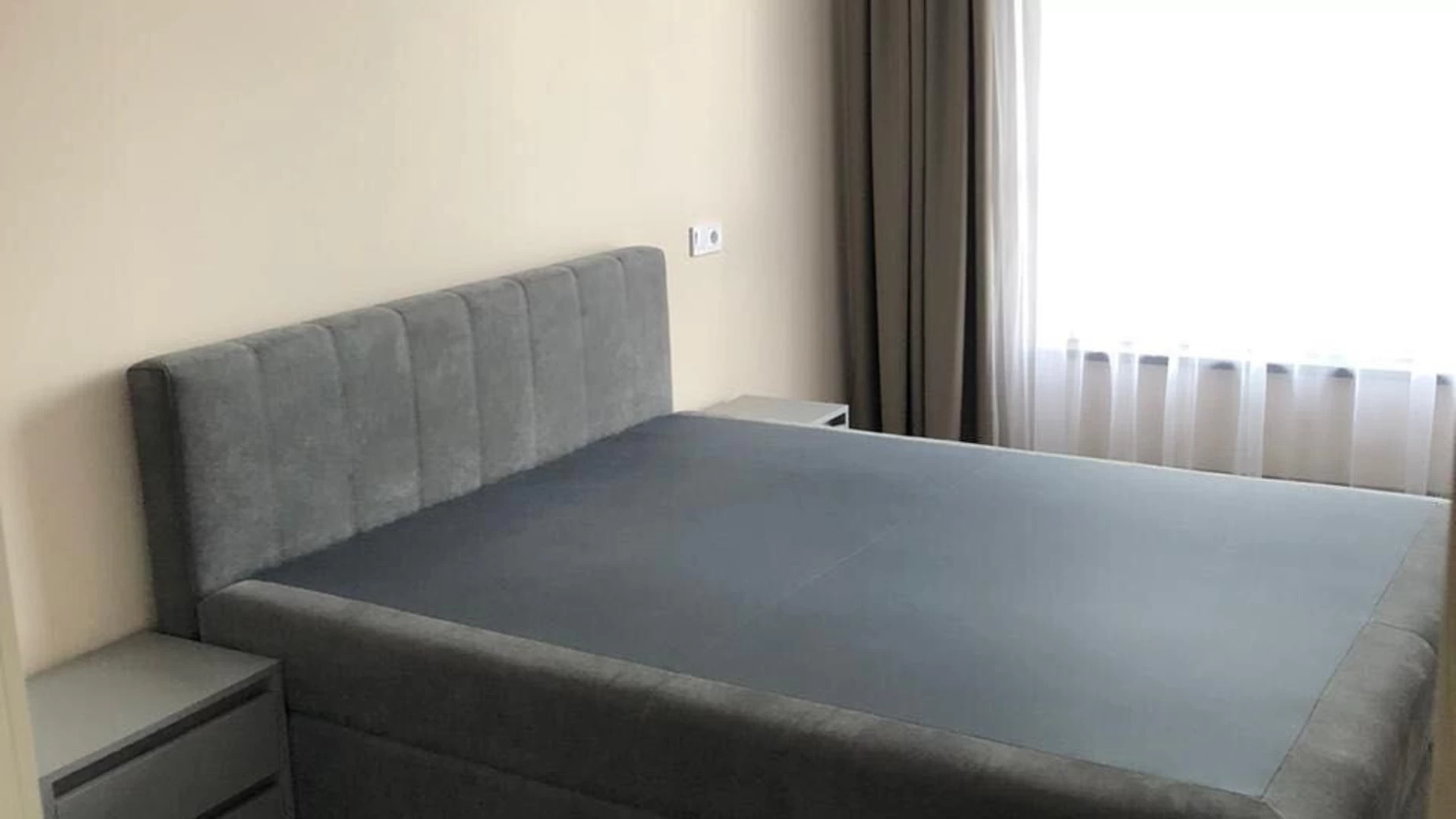 Продается 1-комнатная квартира 52 кв. м в Львове, ул. Кульпарковская - фото 3