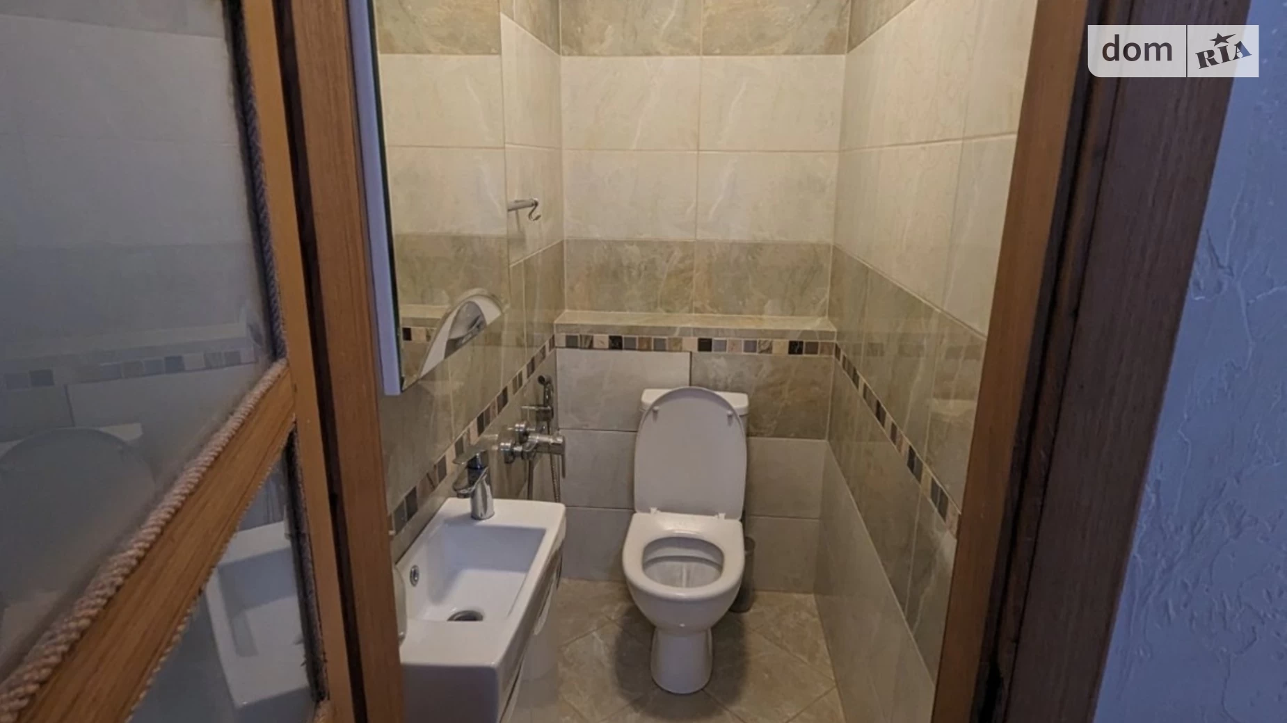 2-кімнатна квартира 67 кв. м у Тернополі, вул. Євгена Коновальця - фото 3