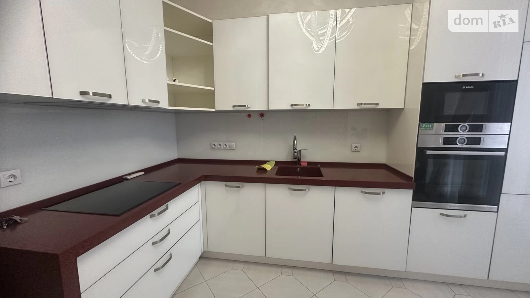 Продается 2-комнатная квартира 80 кв. м в Харькове, ул. Клочковская, 46 - фото 2