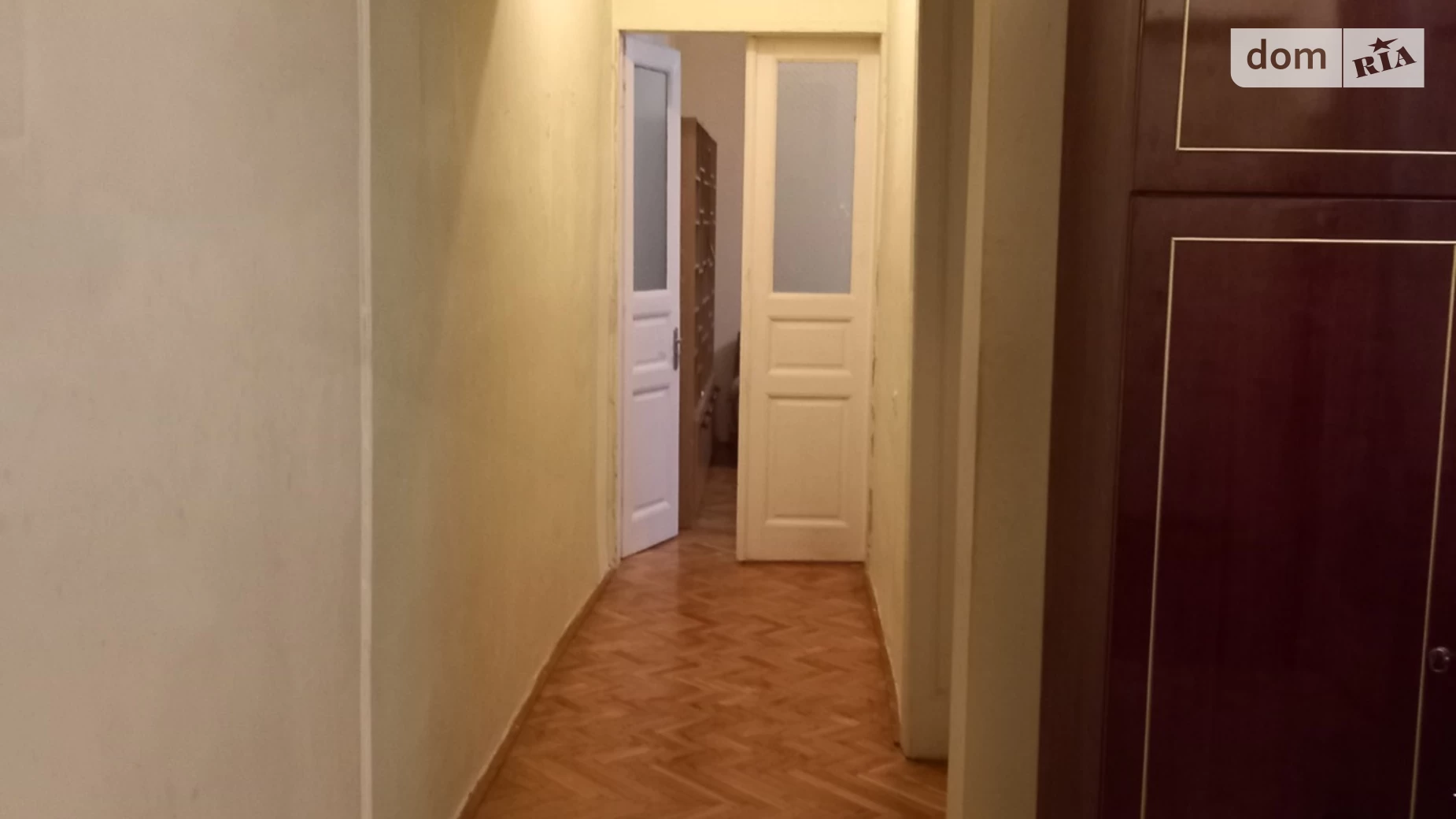 Продается 3-комнатная квартира 83 кв. м в Черновцах, ул. Украинская, 12 - фото 4