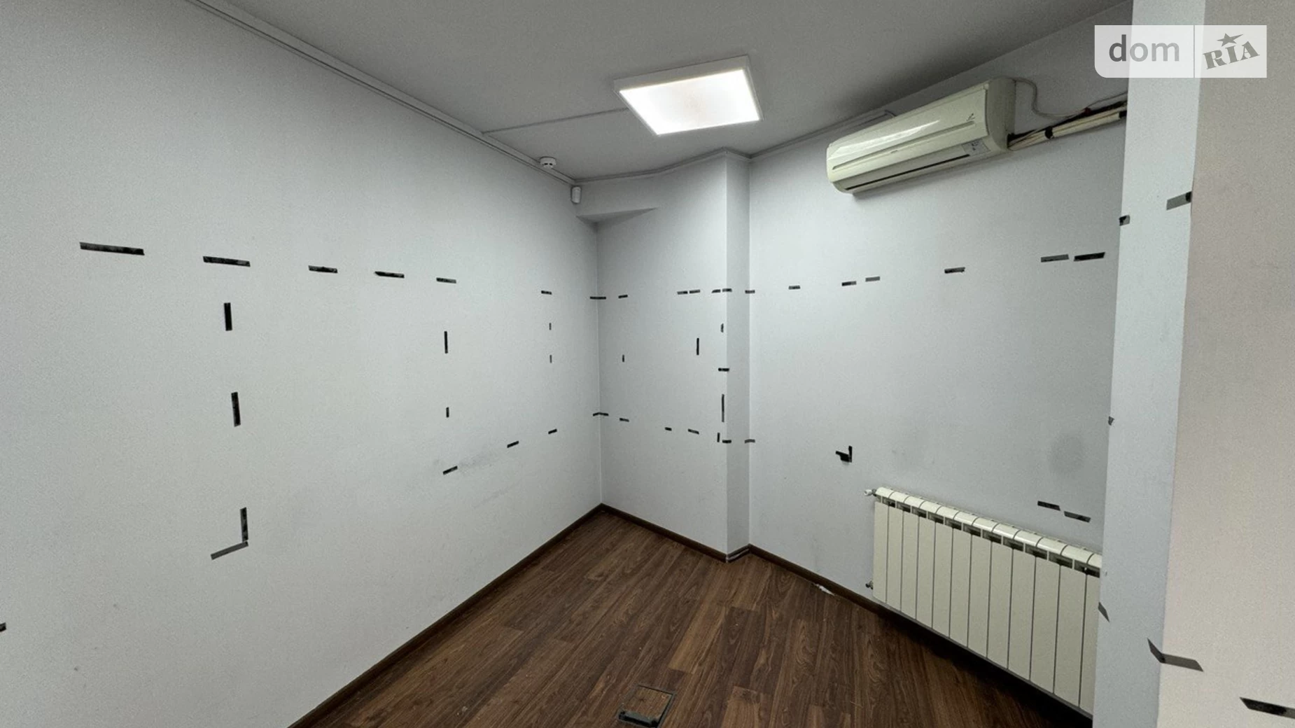 Сдается в аренду офис 450 кв. м в бизнес-центре, цена: 3000 $ - фото 4