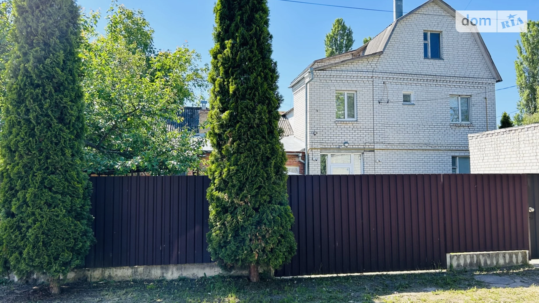 Продается дом на 2 этажа 244.8 кв. м с камином, цена: 150000 $ - фото 3