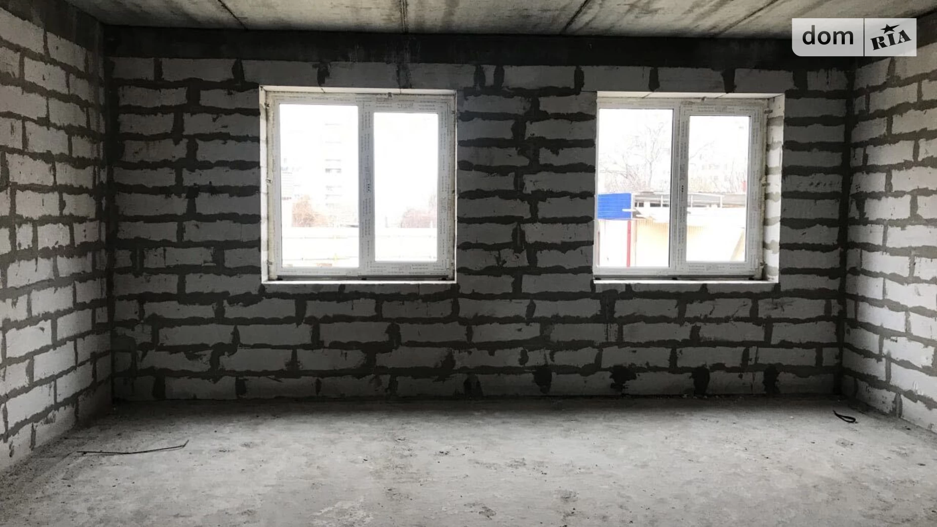 Продается 1-комнатная квартира 70.1 кв. м в Слобожанском, ул. Слобожанская(8-го Марта), 7 корпус 1 - фото 2