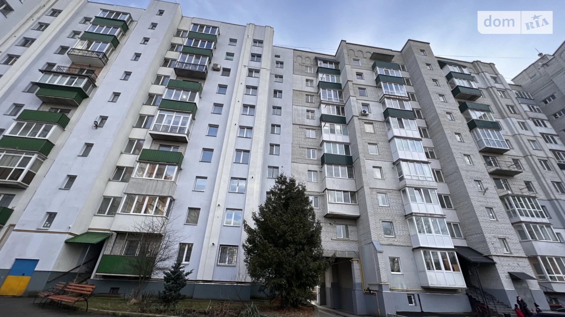 Продается 4-комнатная квартира 98 кв. м в Хмельницком, ул. Заречанская, 52 - фото 2