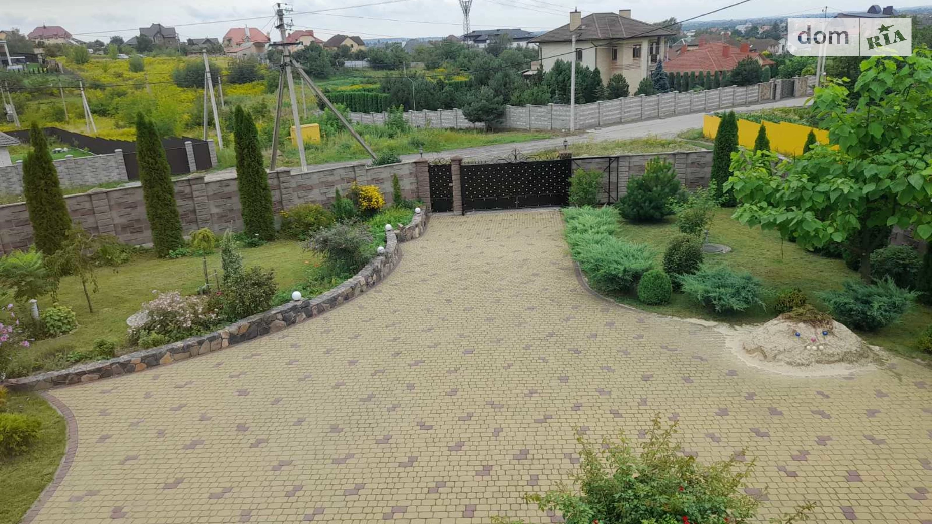Продается дом на 2 этажа 170 кв. м с беседкой, цена: 185000 $ - фото 4
