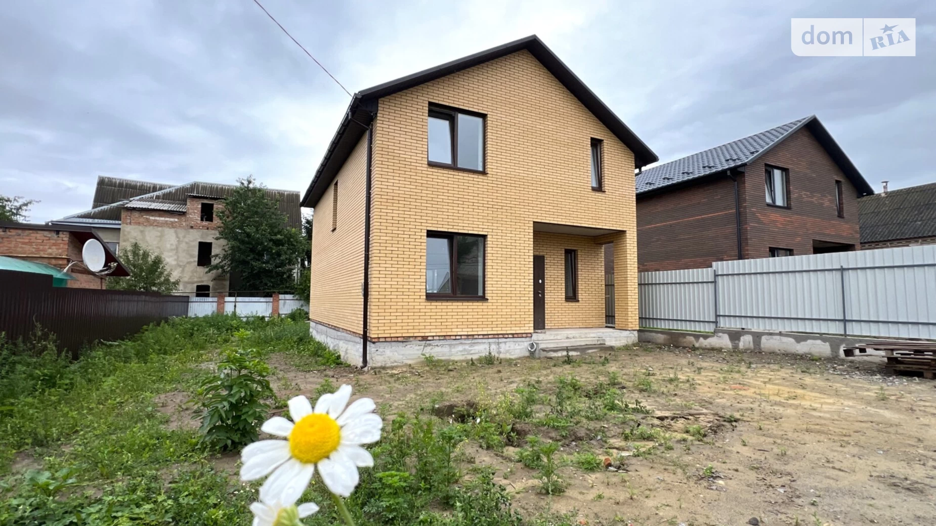 Продается дом на 2 этажа 120 кв. м с баней/сауной, цена: 130000 $ - фото 2