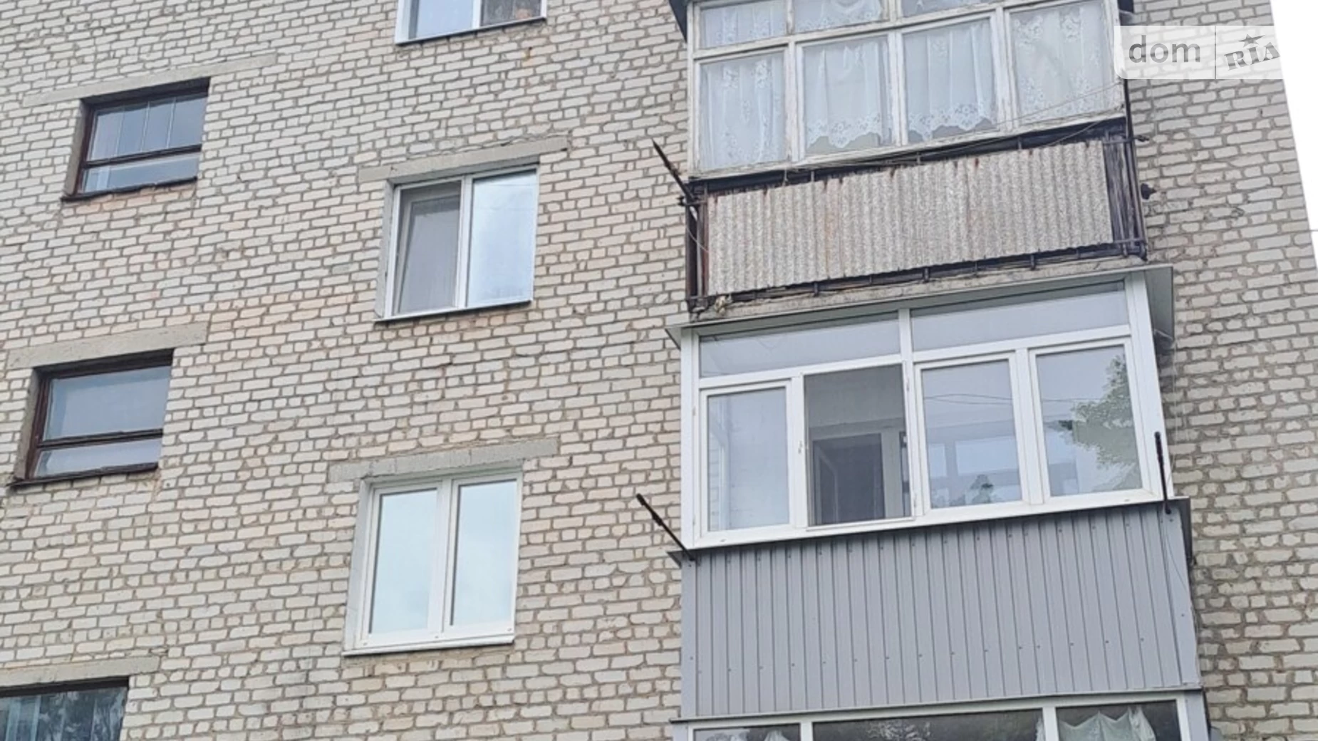 Продается 1-комнатная квартира 36.5 кв. м в Краснограде, ул. Лермонтова, 102 - фото 3