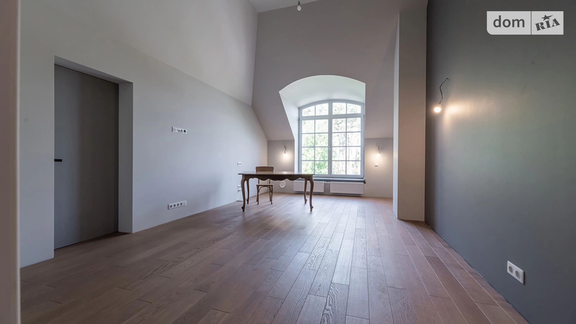 Продається частина будинку 351 кв. м з балконом, цена: 1158300 € - фото 3
