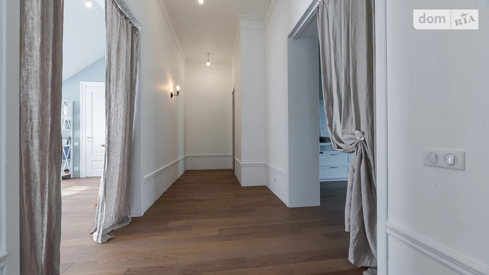 Продається частина будинку 228 кв. м з подвалом, цена: 752400 € - фото 3