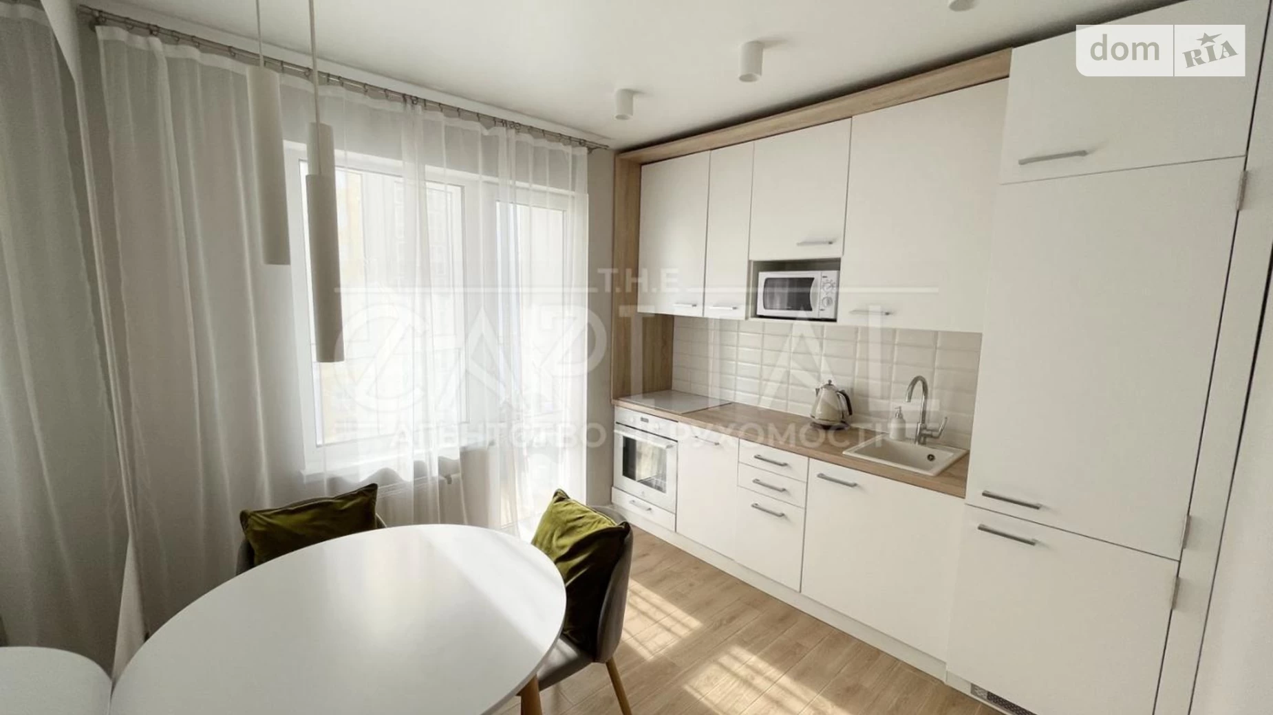Продается 1-комнатная квартира 36.6 кв. м в Киеве, ул. Вишняковская, 2 - фото 3