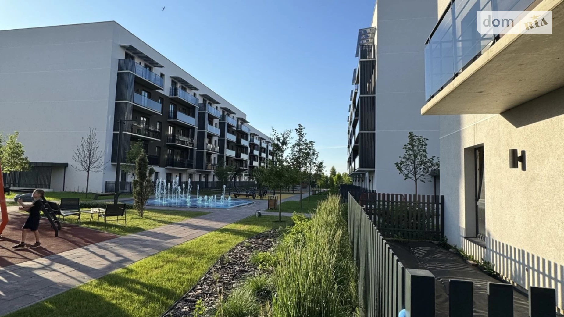 Продається 2-кімнатна квартира 56 кв. м у Липинах, вул. Миру, 7 - фото 2