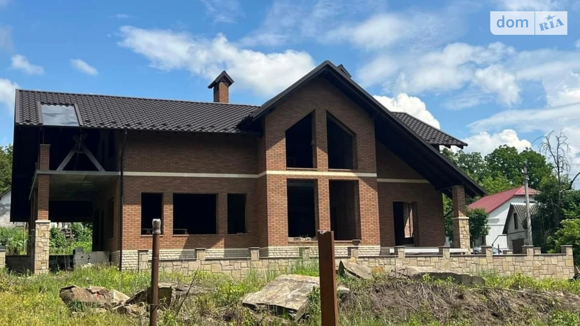 Продается дом на 2 этажа 270 кв. м с бассейном, цена: 233000 $ - фото 5