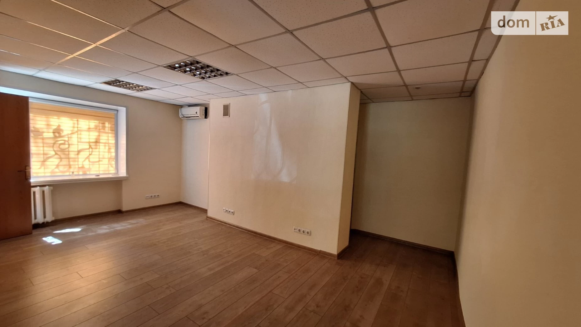 Продается офис 74.8 кв. м в бизнес-центре, цена: 25000 $ - фото 3