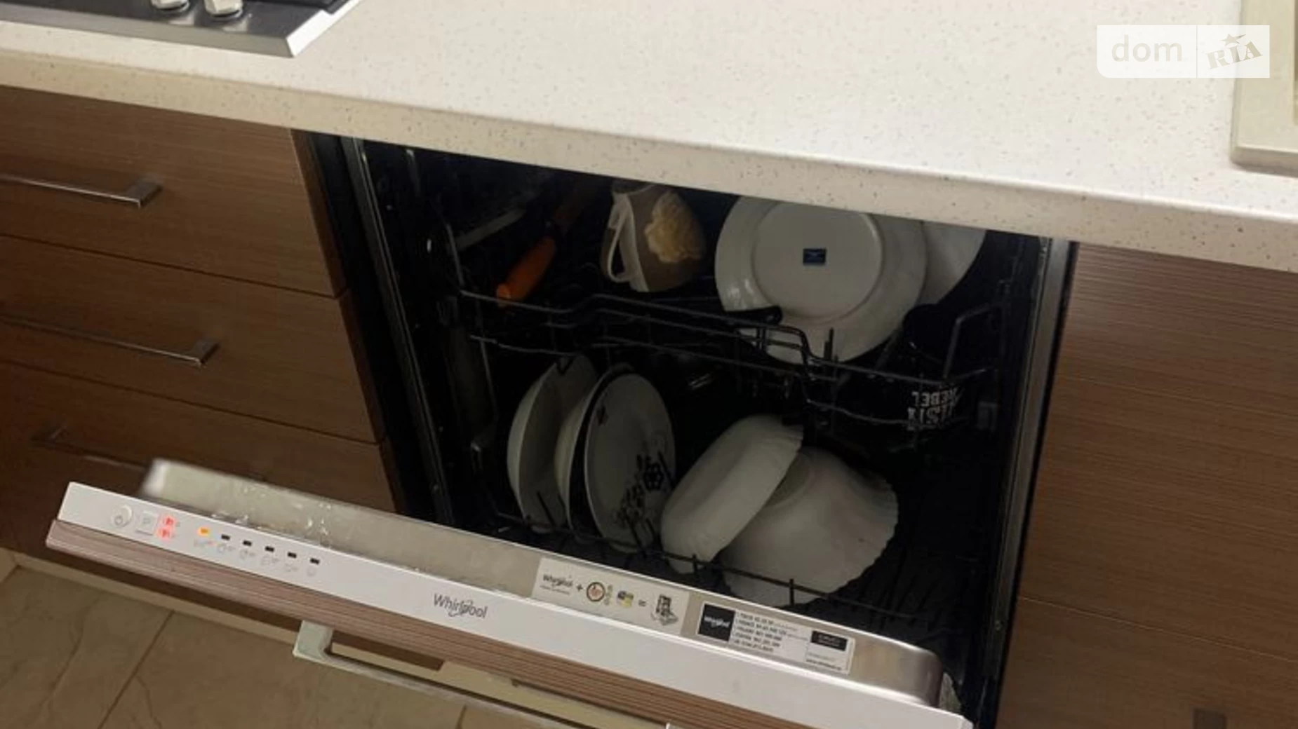 Сдается в аренду 1-комнатная квартира 50 кв. м в Львове, ул. Мовы Василя - фото 3