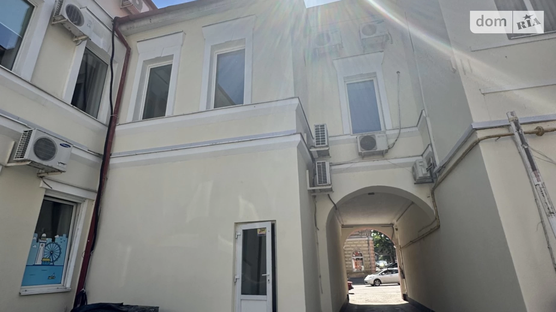 Здається в оренду офіс 615 кв. м в бізнес-центрі, цена: 135300 грн - фото 2