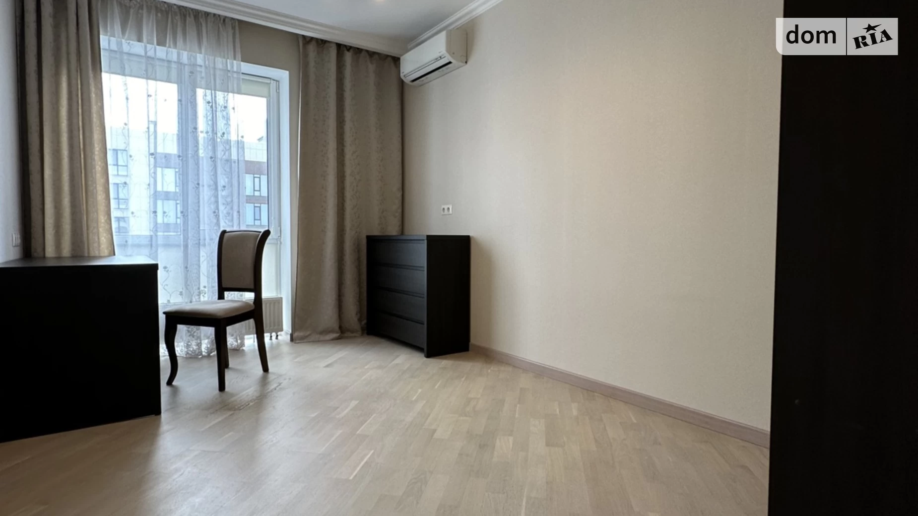 Продается 3-комнатная квартира 79.4 кв. м в Днепре, ул. Левка Лукьяненко - фото 3