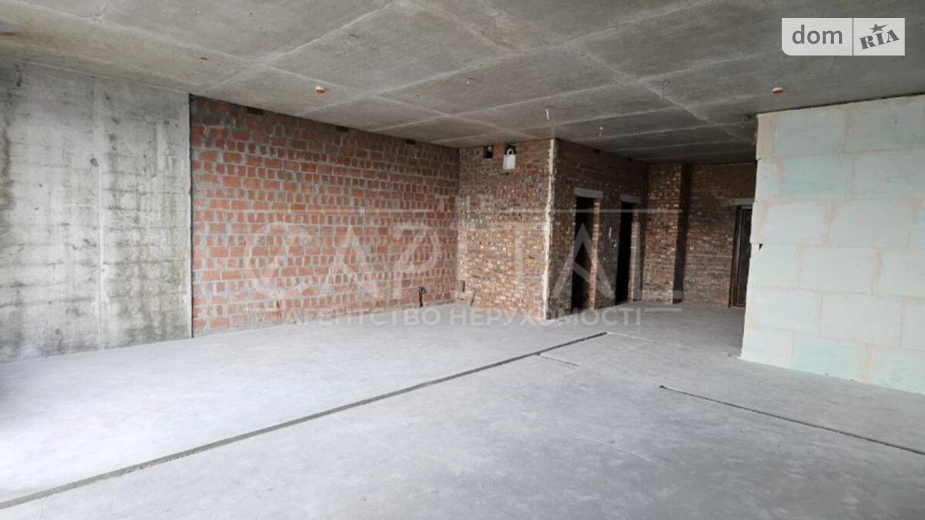 Продается 1-комнатная квартира 77 кв. м в Киеве, пер. Лабораторный, 7 - фото 4