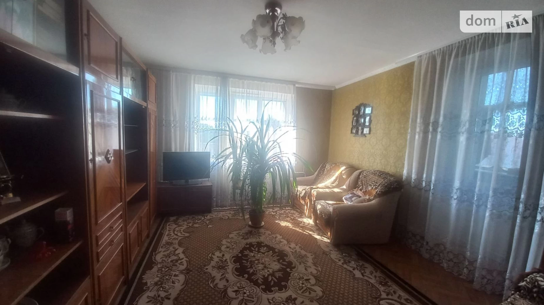 Продается 2-комнатная квартира 50 кв. м в Хмельницком, ул. Спортивная, 20 - фото 2