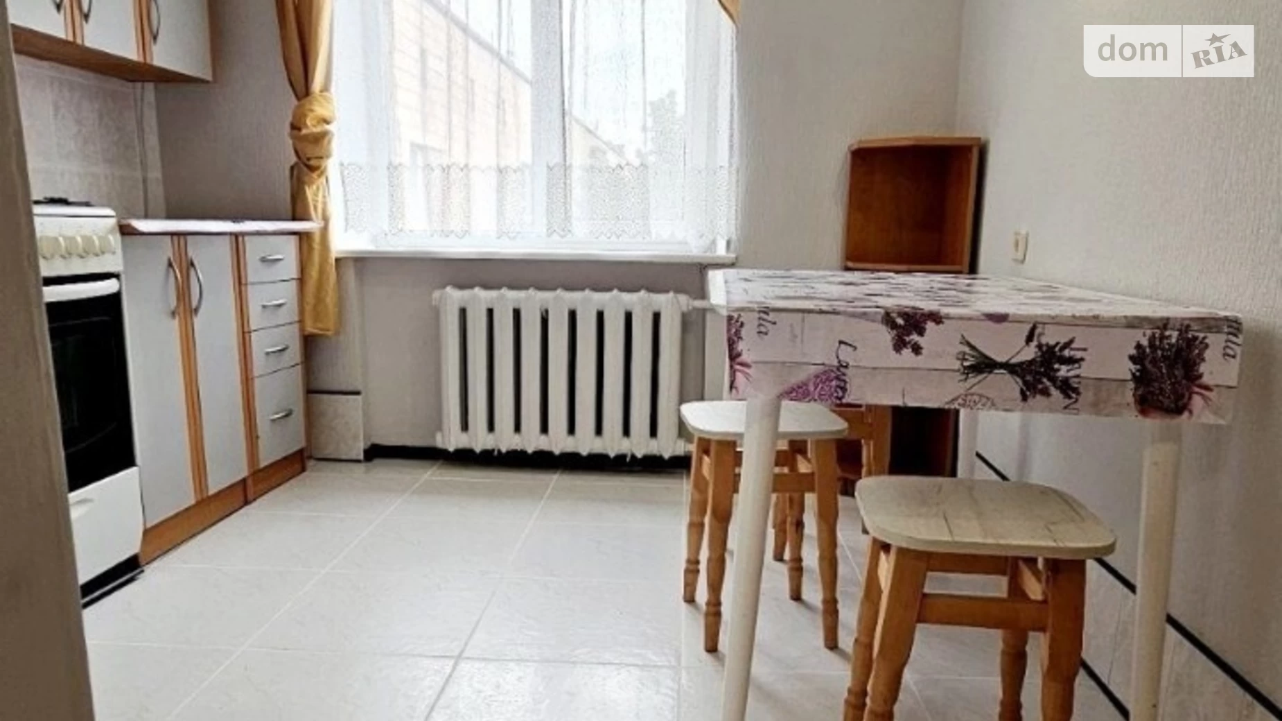 Продается 3-комнатная квартира 50 кв. м в Полтаве, пер. Нестора Городовенка(Чайковского), 4 - фото 3