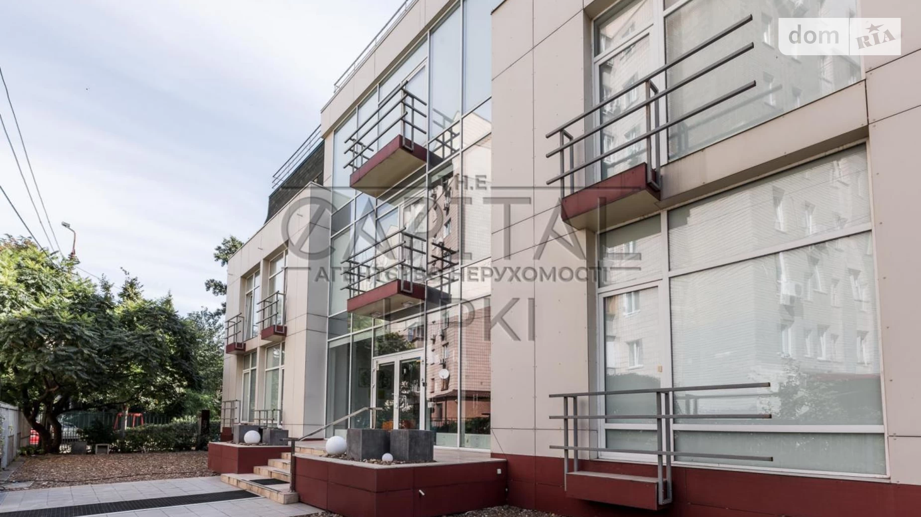Сдается в аренду офис 59 кв. м в бизнес-центре, цена: 700 $ - фото 3
