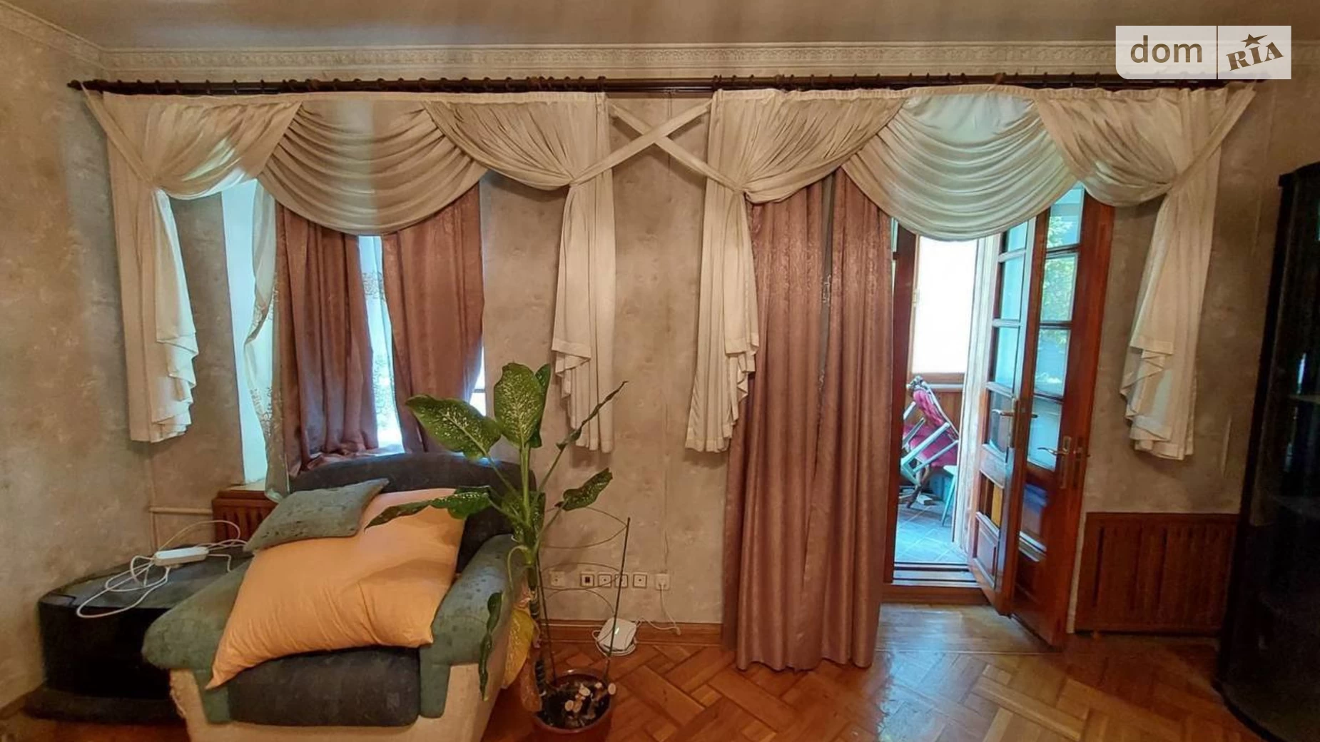Продается 5-комнатная квартира 120 кв. м в Одессе, ул. Университетская, 21А - фото 2