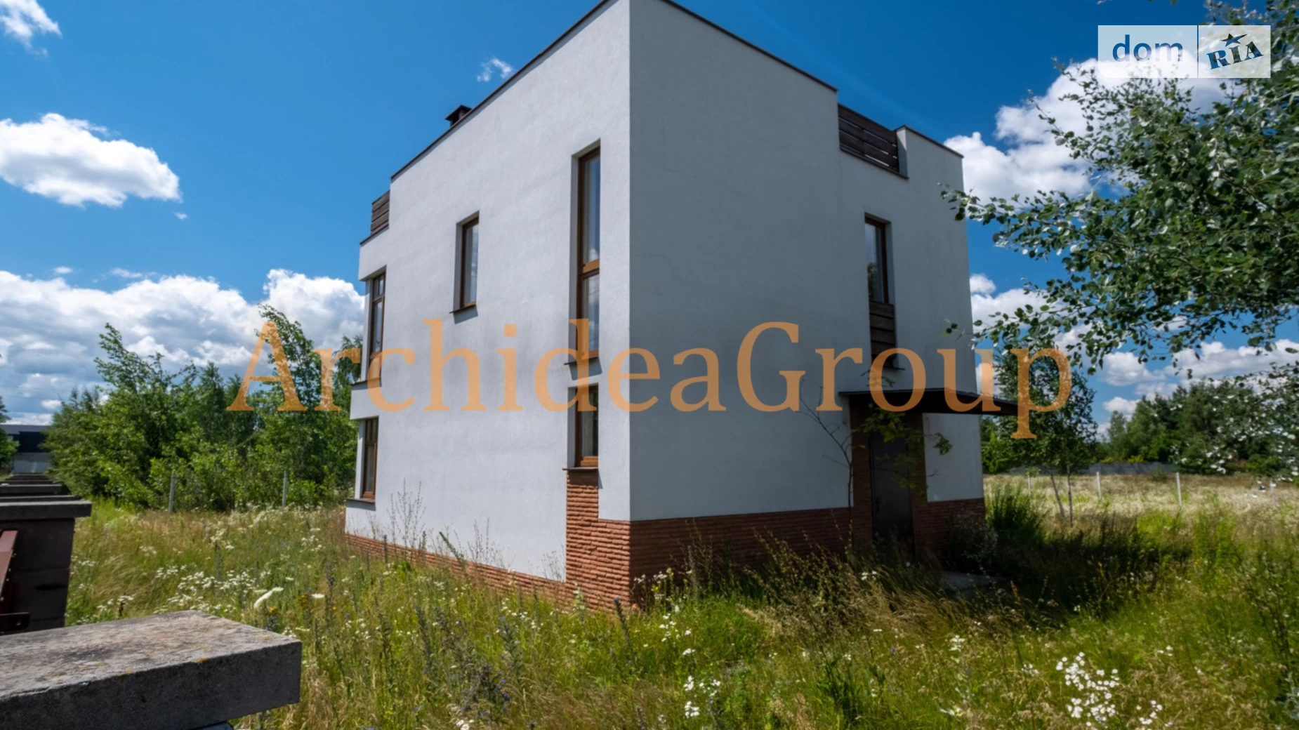 Продается дом на 2 этажа 112 кв. м с подвалом, цена: 120000 $ - фото 2