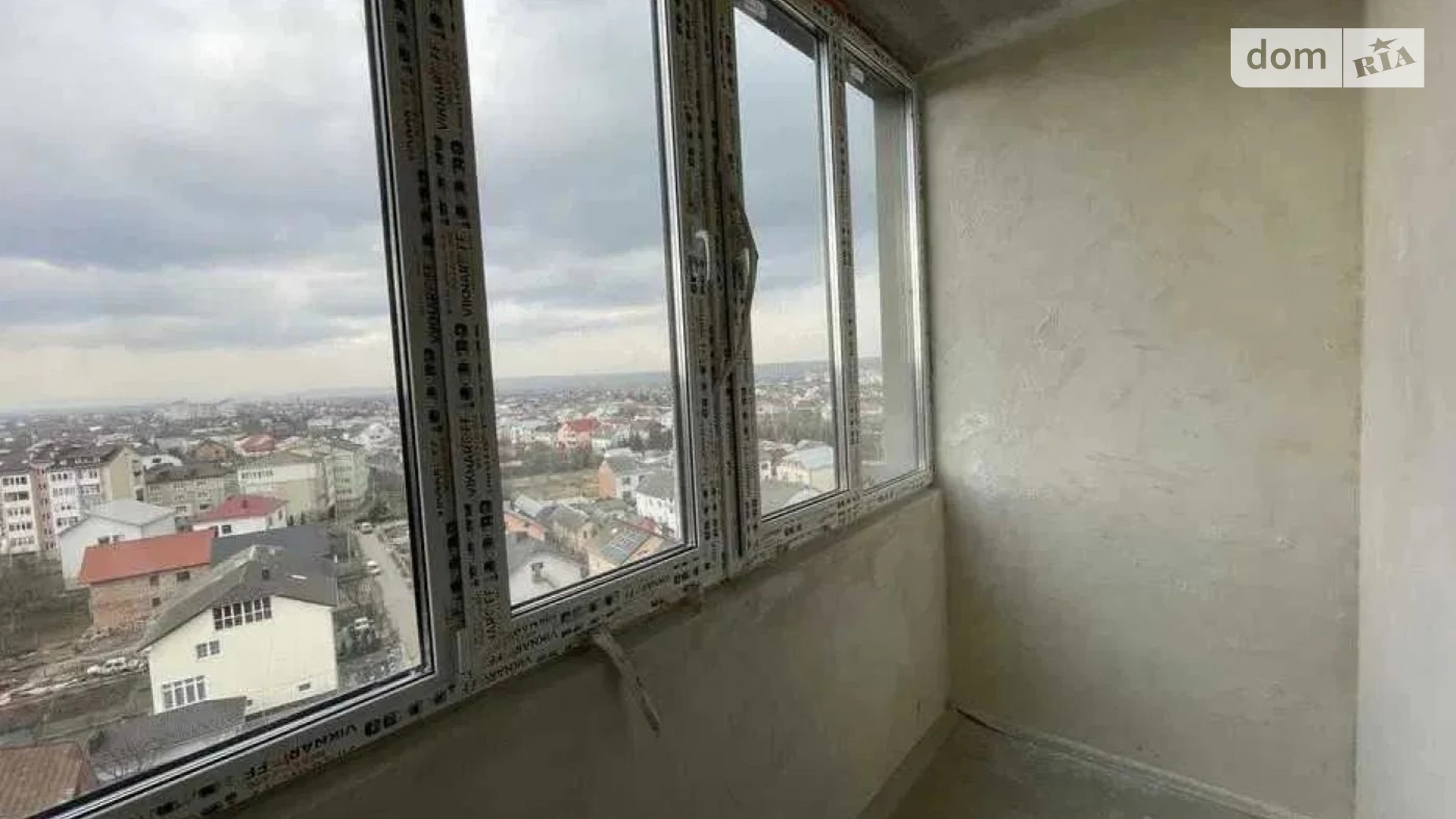 Продается 2-комнатная квартира 66 кв. м в Ивано-Франковске, ул. Горбачевского, 40 - фото 4