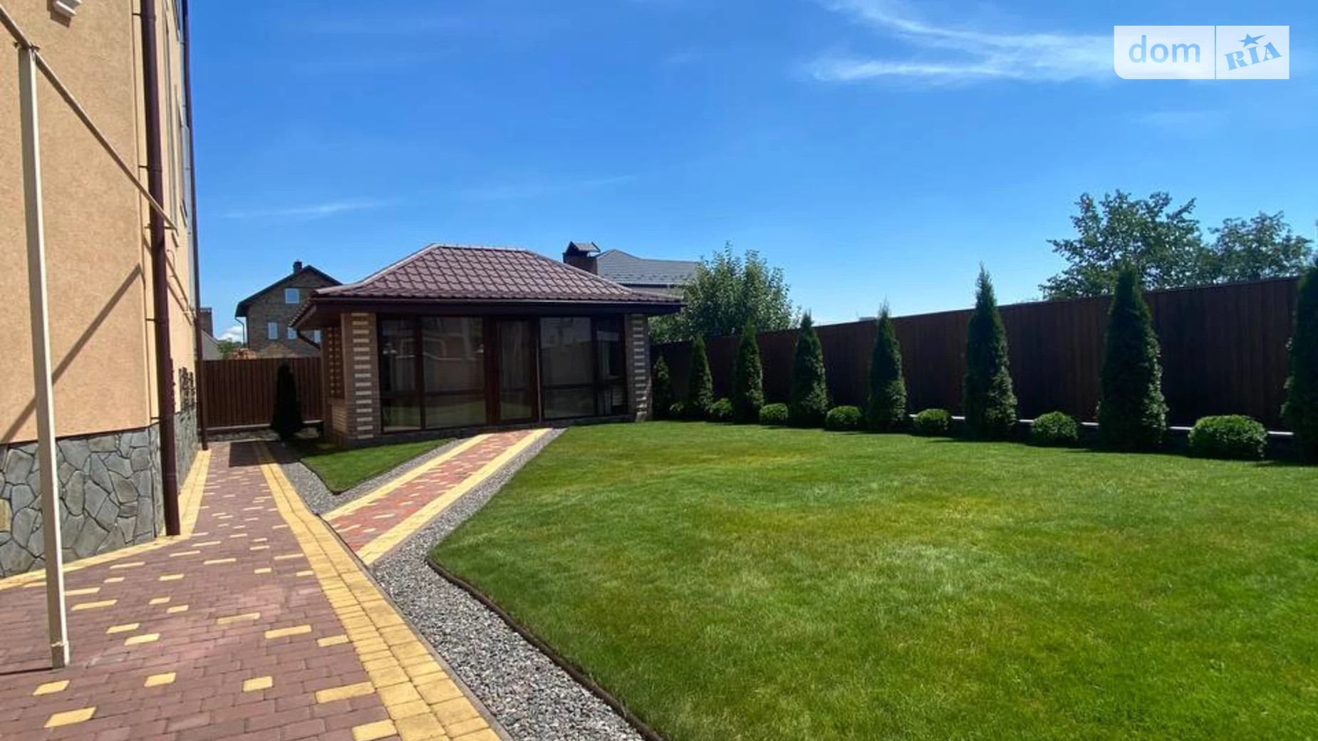 Продается дом на 3 этажа 284.4 кв. м с участком, цена: 430000 $ - фото 4