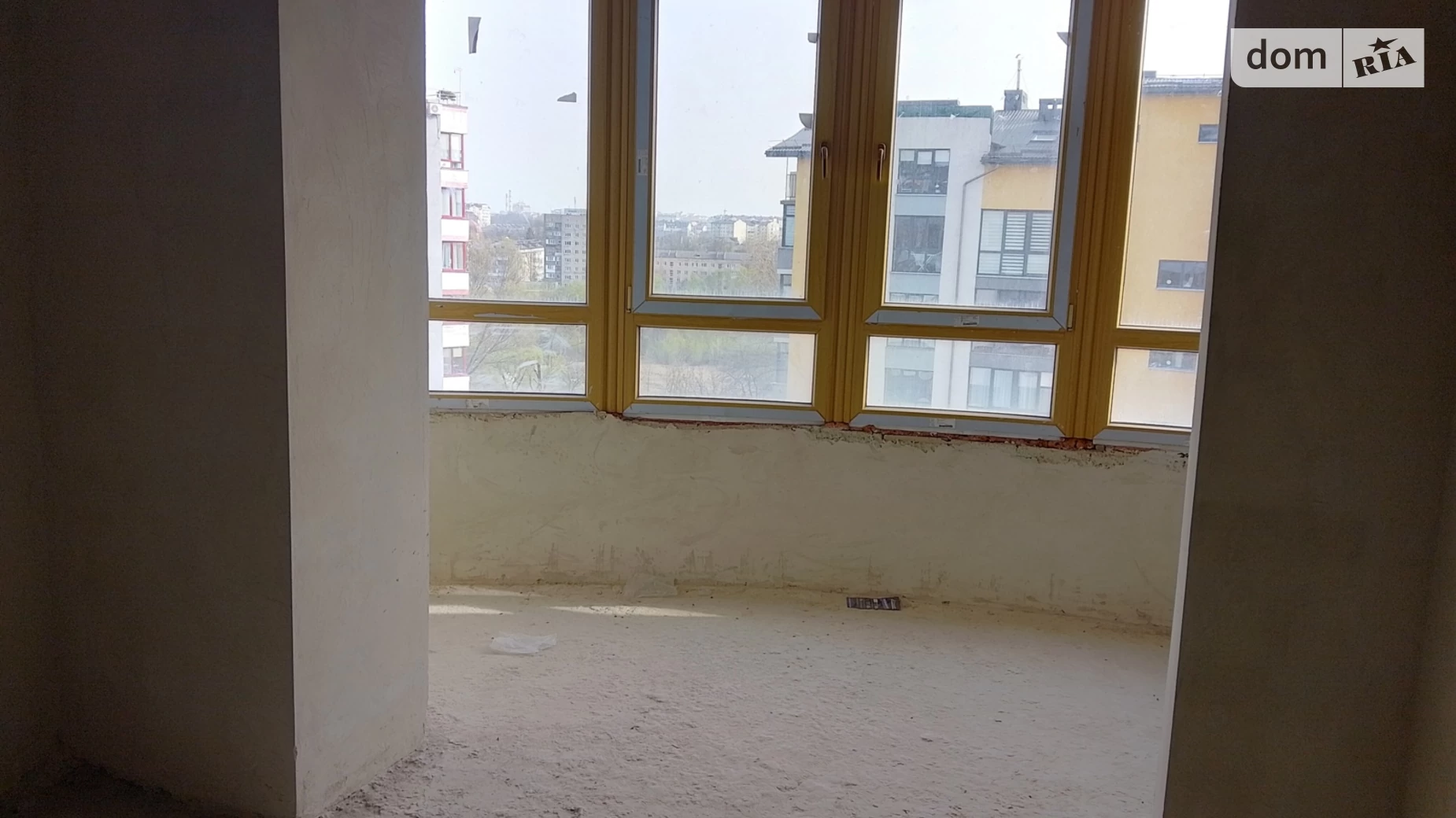 Продается 2-комнатная квартира 70.1 кв. м в Ивано-Франковске, цена: 47000 $ - фото 2
