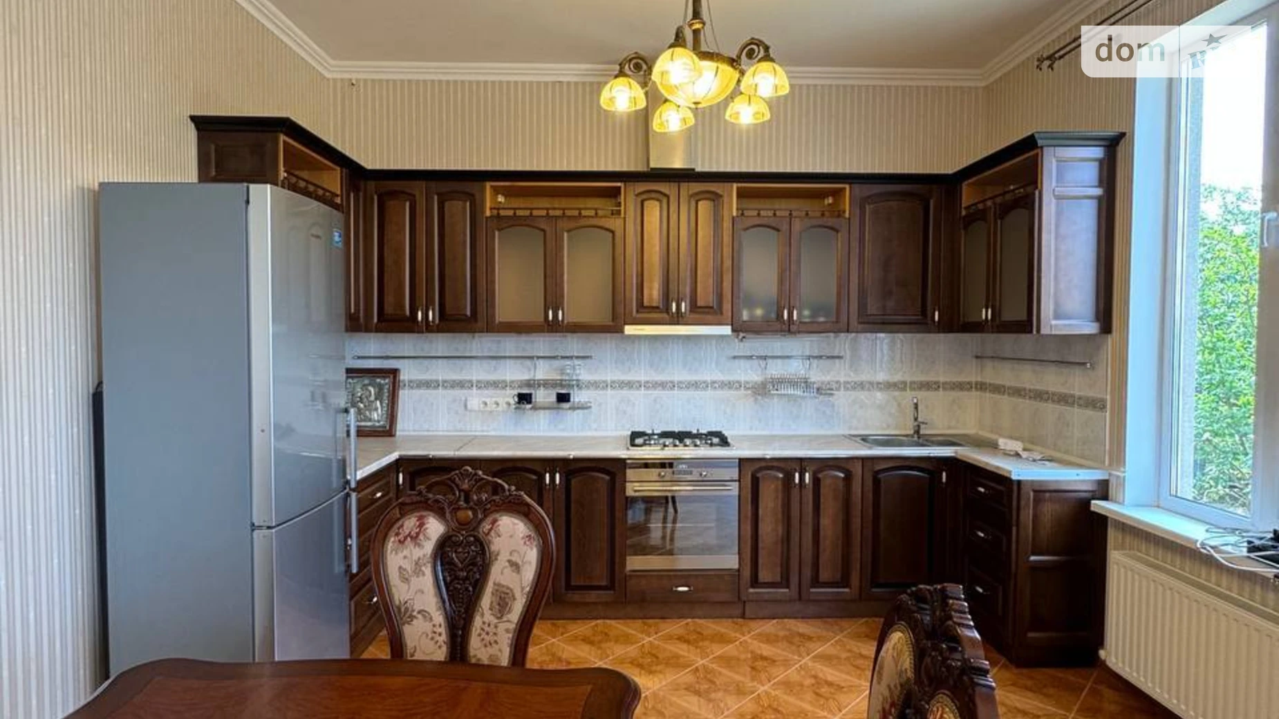 Продается дом на 2 этажа 231.6 кв. м с камином, цена: 159999 $ - фото 4