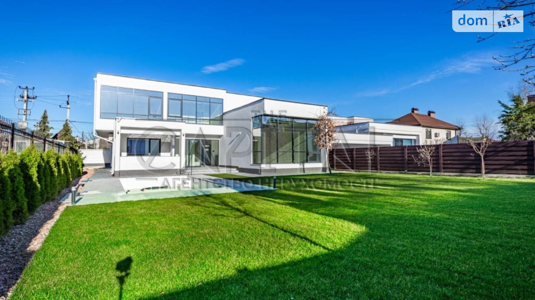 Продается дом на 2 этажа 280 кв. м с гаражом, цена: 595000 $ - фото 2