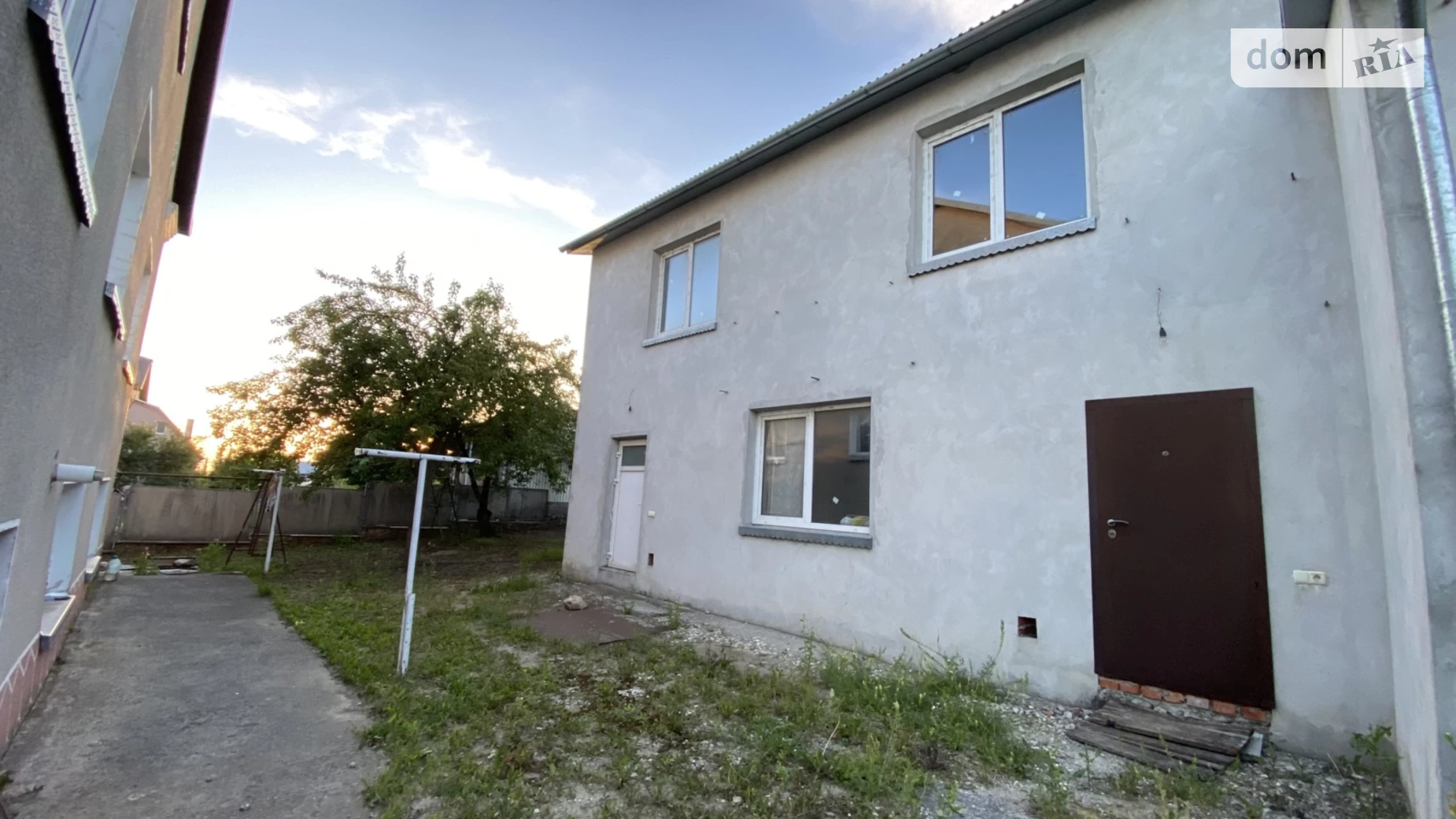 Продается дом на 2 этажа 207 кв. м с верандой, цена: 180000 $ - фото 3